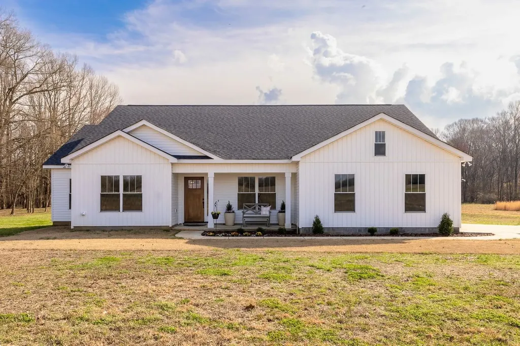 64 S Elliot Road, S Ardmore TN 38449