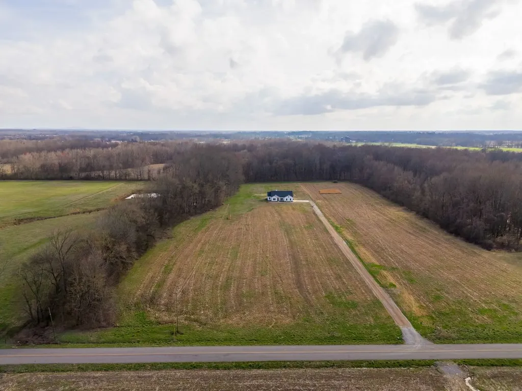 64 S Elliot Road, S Ardmore TN 38449