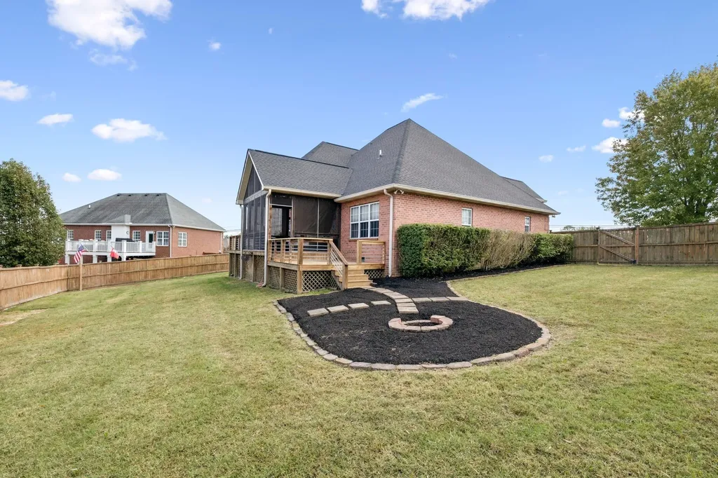 401 Plantation Boulevard Lebanon TN 37087