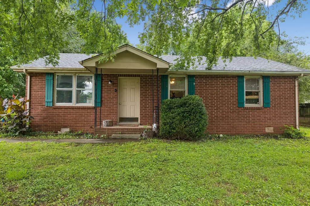 109 Red Berry Road Smyrna TN 37167