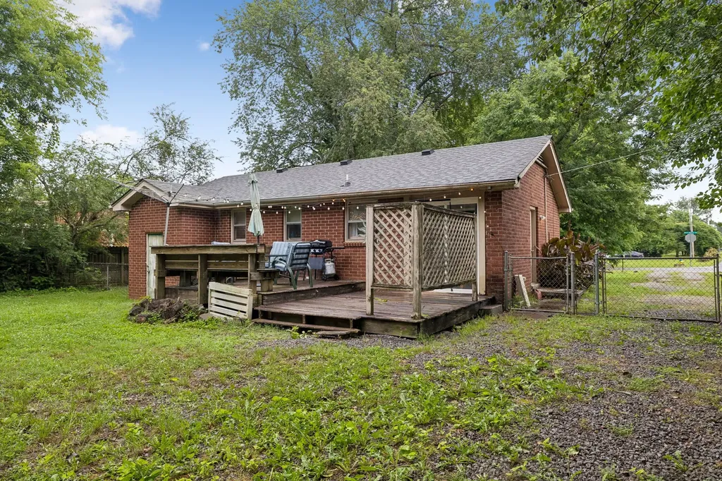 109 Red Berry Road Smyrna TN 37167