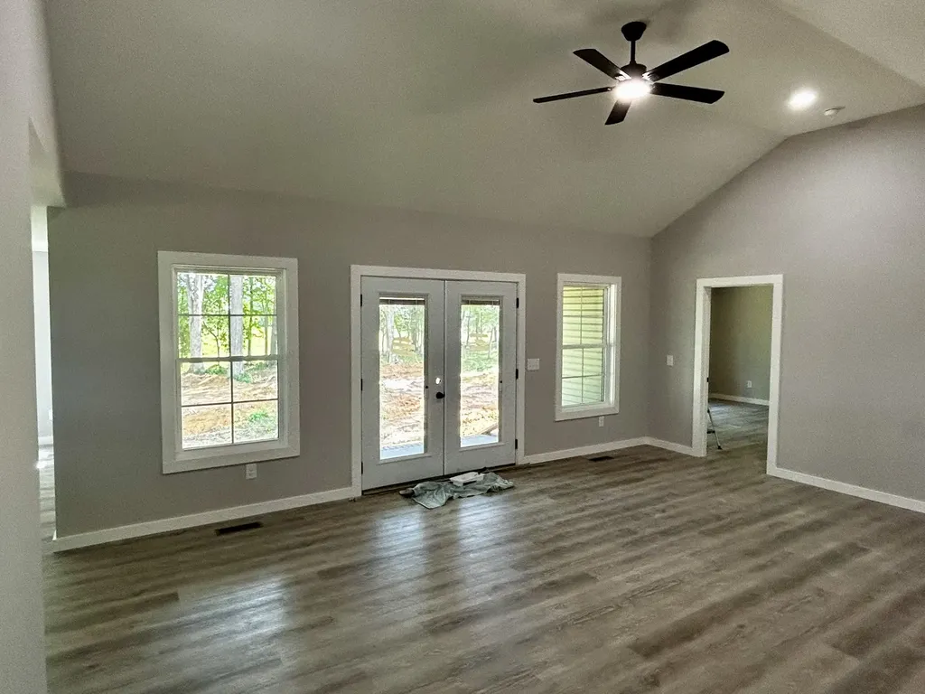 1252 Vickie Lane Portland TN 37148