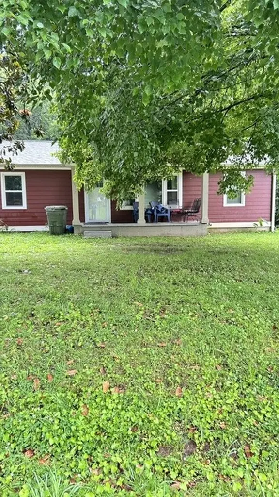 617 Fall River Road Lawrenceburg TN 38464