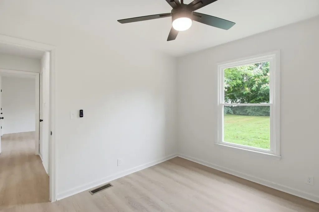 198 N Meribeth Lane Christiana TN 37037