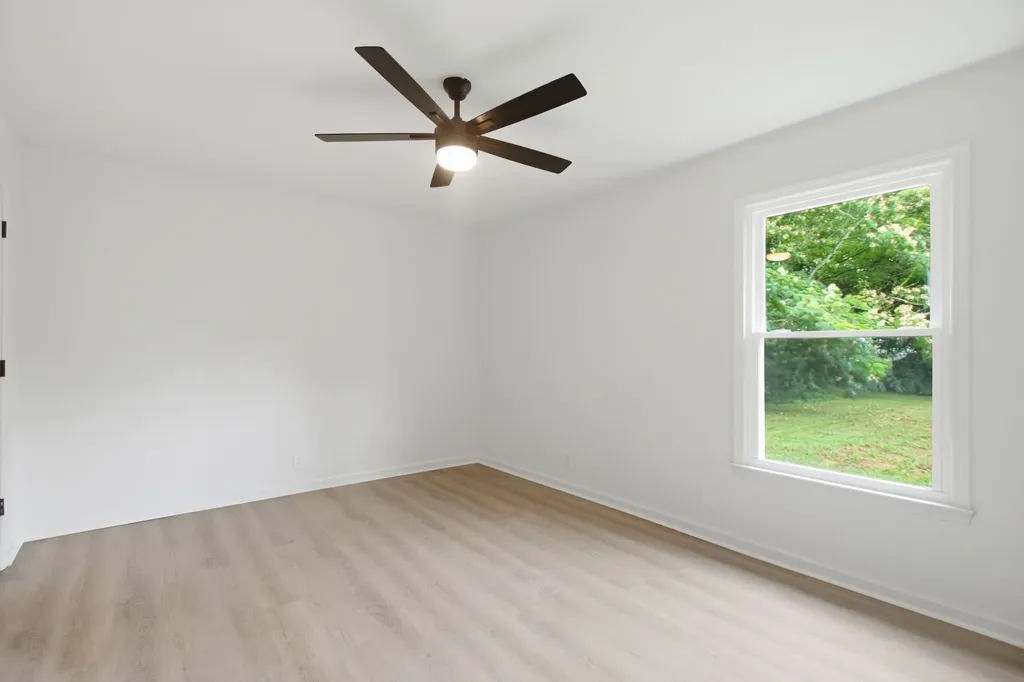 198 N Meribeth Lane Christiana TN 37037