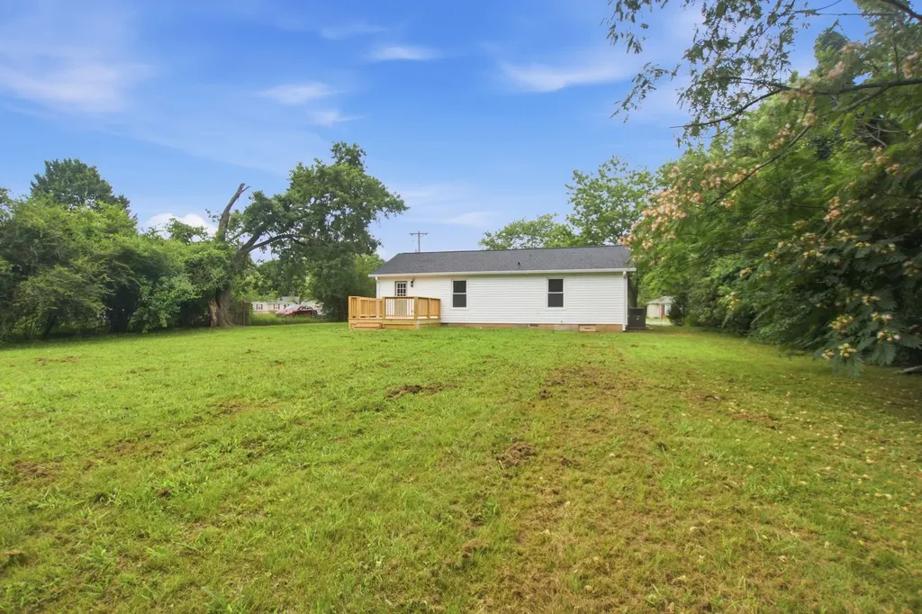 198 N Meribeth Lane Christiana TN 37037