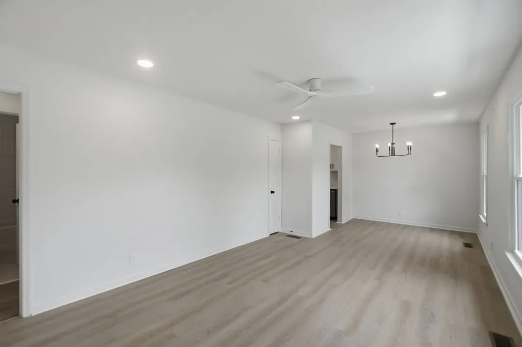 198 N Meribeth Lane Christiana TN 37037