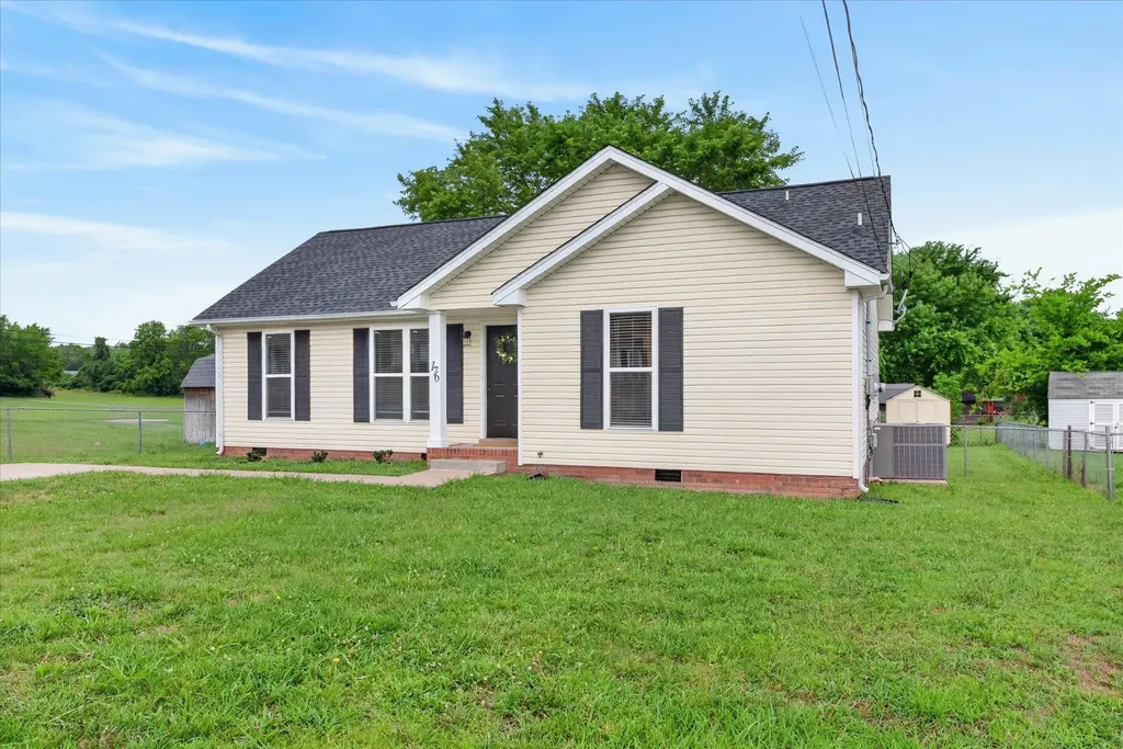 176 Monarch Lane Clarksville TN 37042