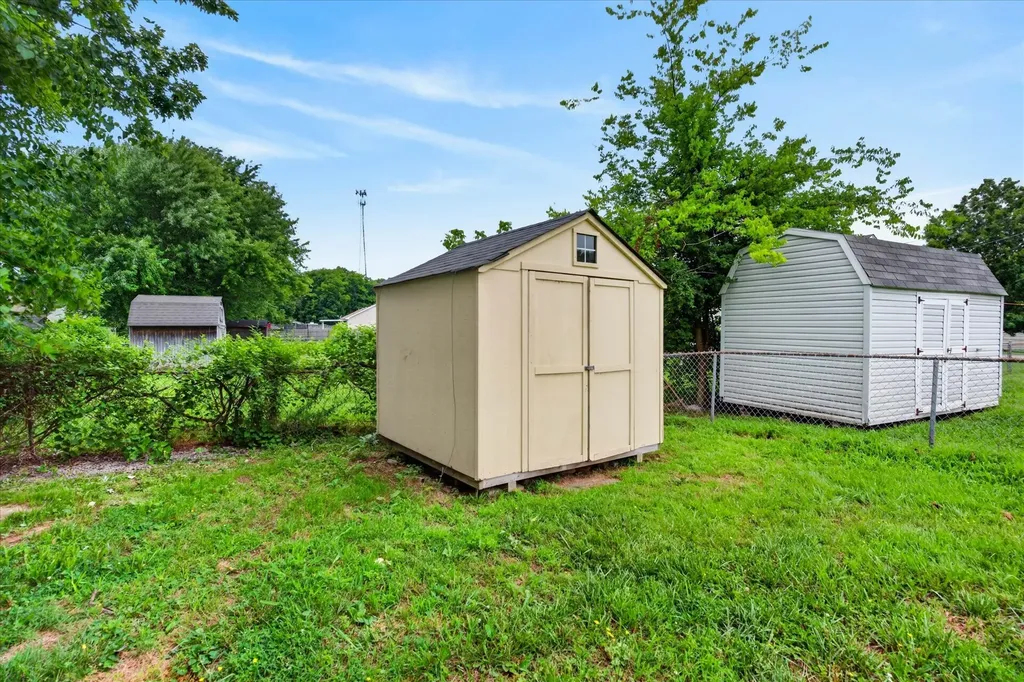 176 Monarch Lane Clarksville TN 37042