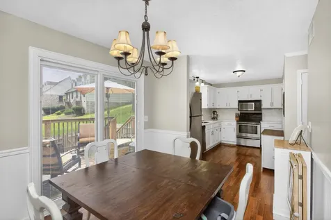 400 Deerpoint Circle Hendersonville TN 37075