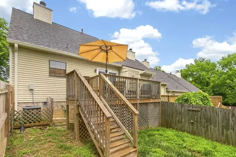 400 Deerpoint Circle Hendersonville TN 37075