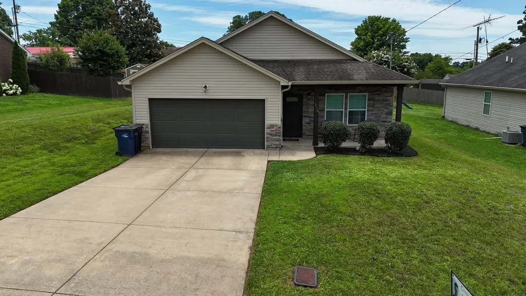 216 Woodsong Lane Columbia TN 38401