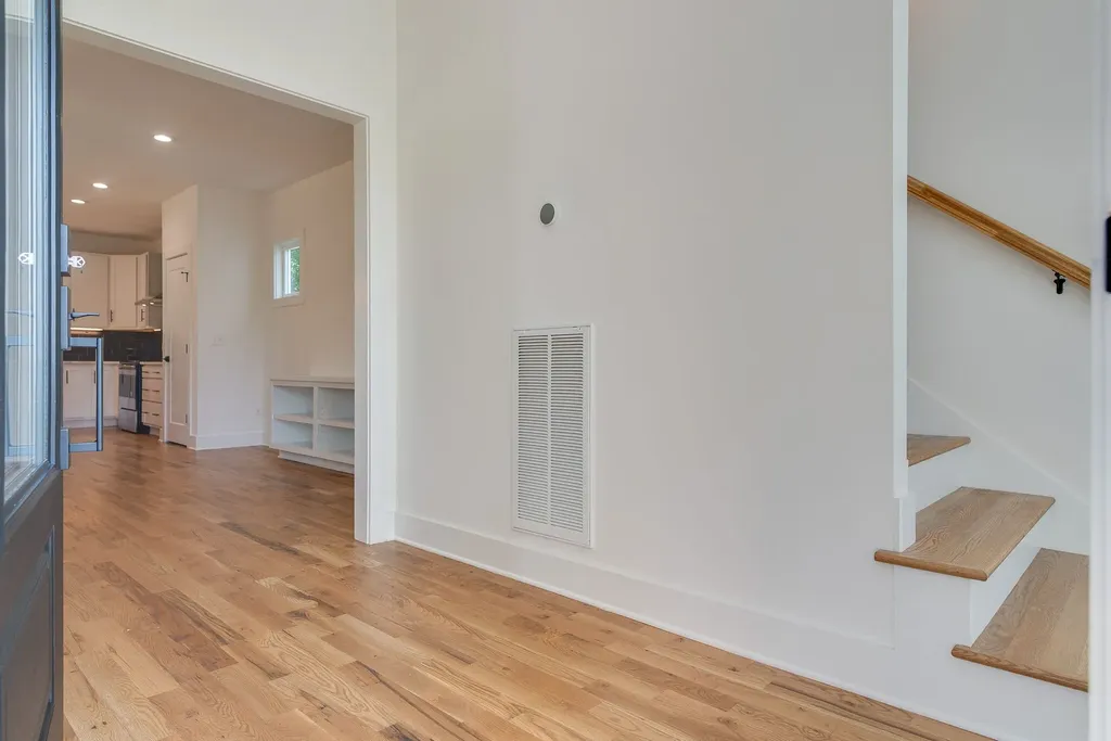 2422 Stivers Street Nashville TN 37218