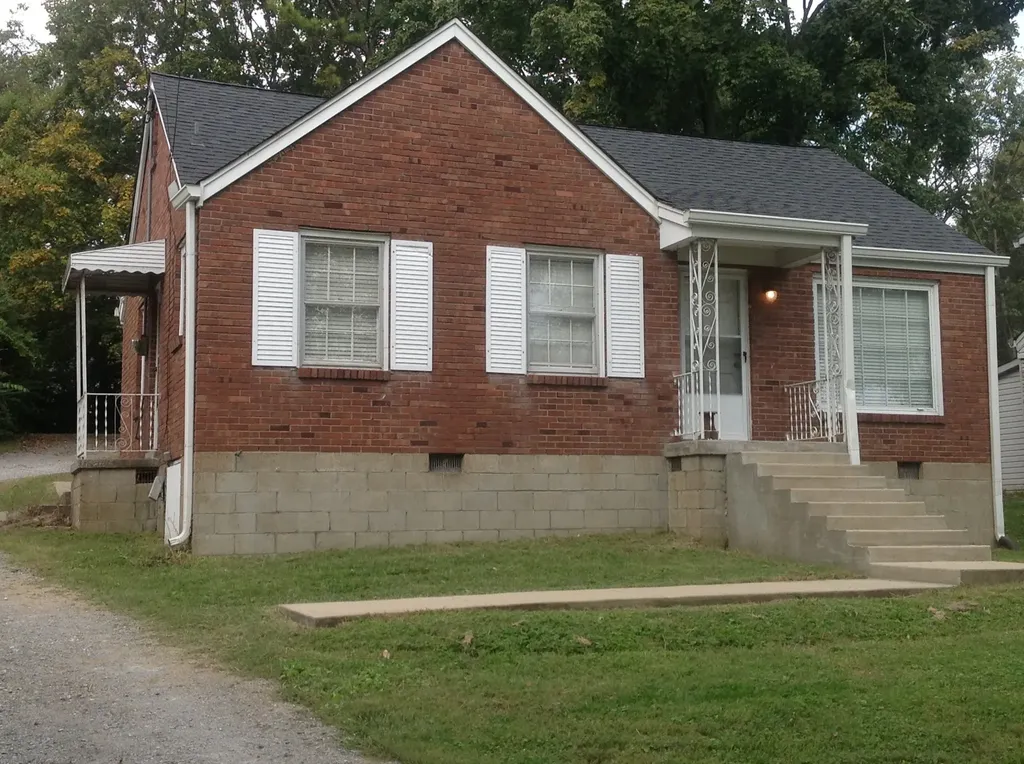 1511 Mcgavock Pike Nashville TN 37216