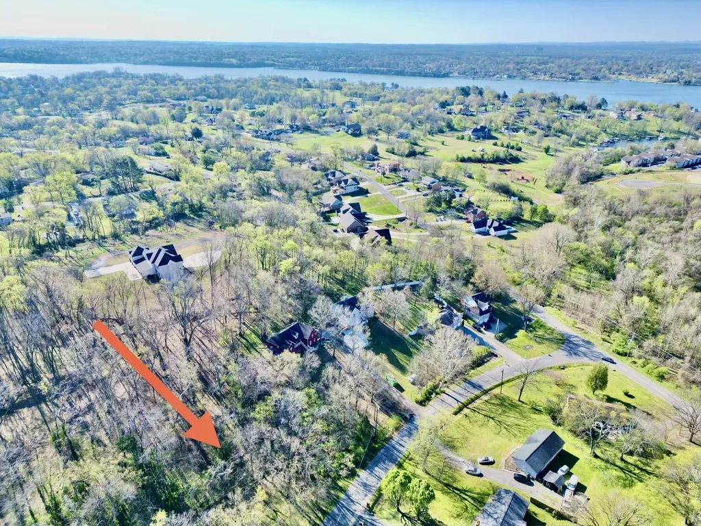 110 Lakeside Park Drive Hendersonville TN 37075