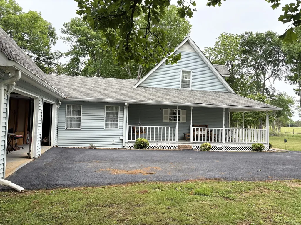 115 Coby Drive Unionville TN 37180