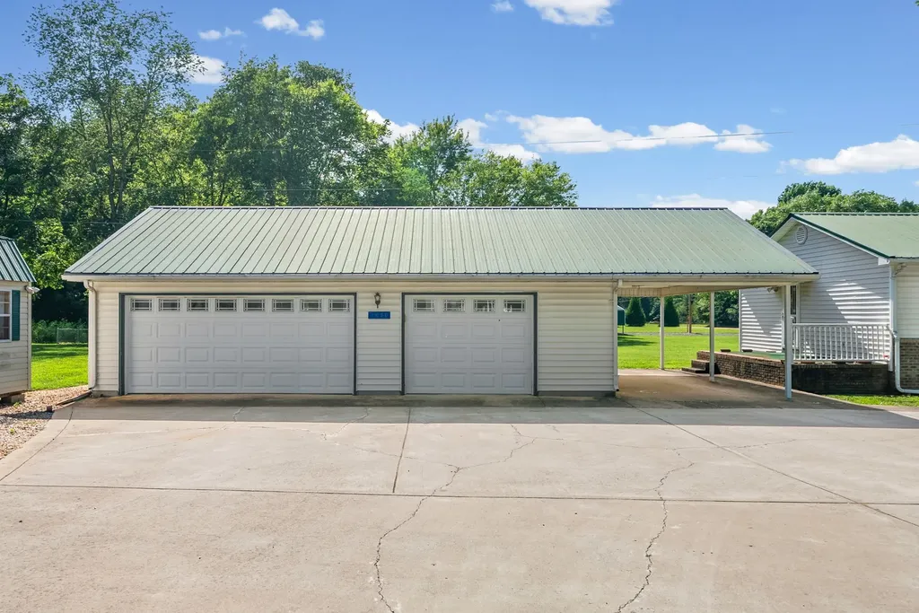 1000 Kay Road Clarksville TN 37042