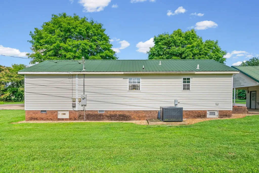 1000 Kay Road Clarksville TN 37042