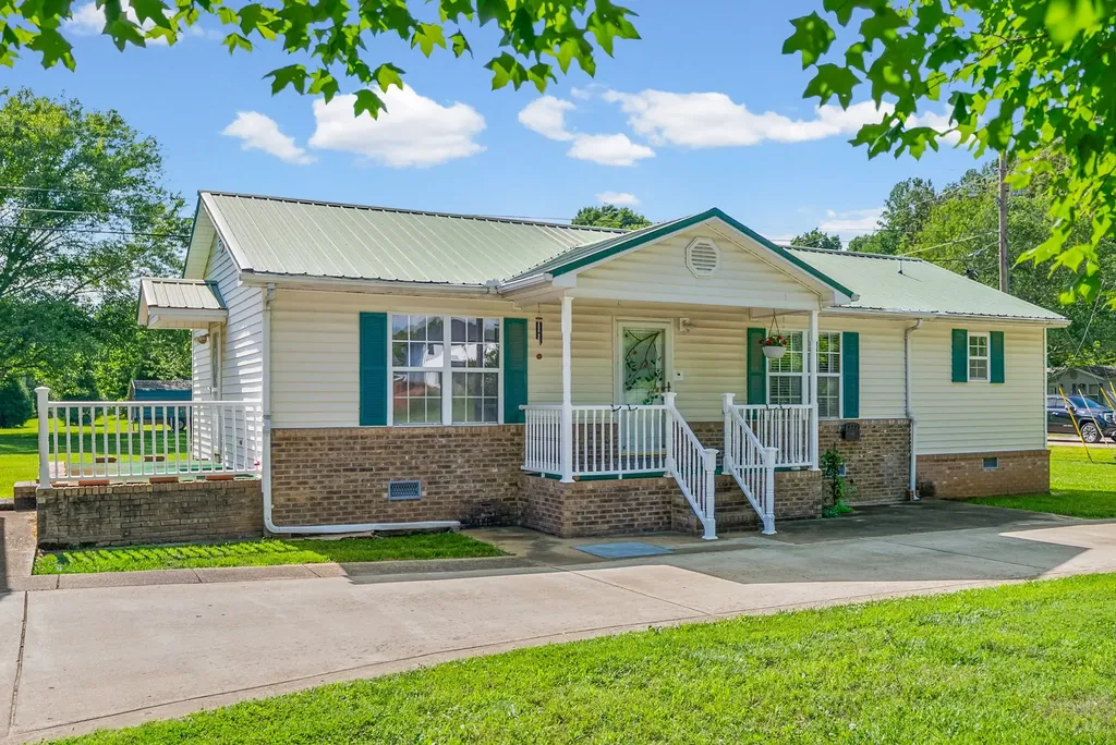 1000 Kay Road Clarksville TN 37042