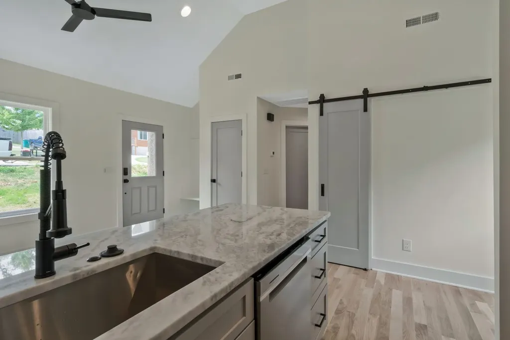 4850 Buena Vista Pike Nashville TN 37218