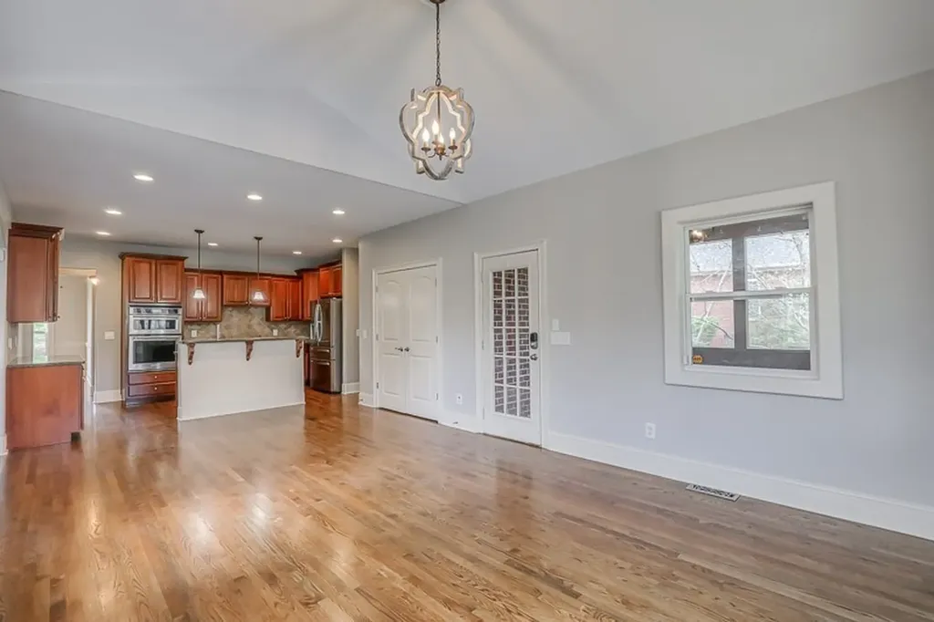 1060 Dorset Drive Hendersonville TN 37075