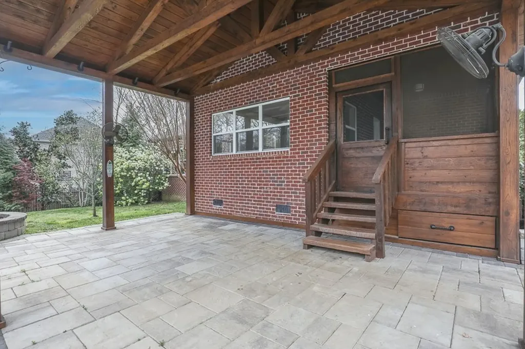 1060 Dorset Drive Hendersonville TN 37075
