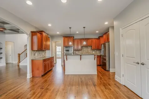 1060 Dorset Drive Hendersonville TN 37075