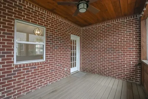 1060 Dorset Drive Hendersonville TN 37075
