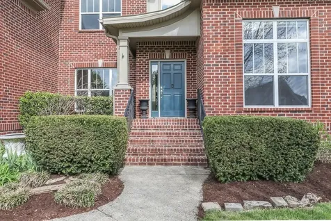 1060 Dorset Drive Hendersonville TN 37075