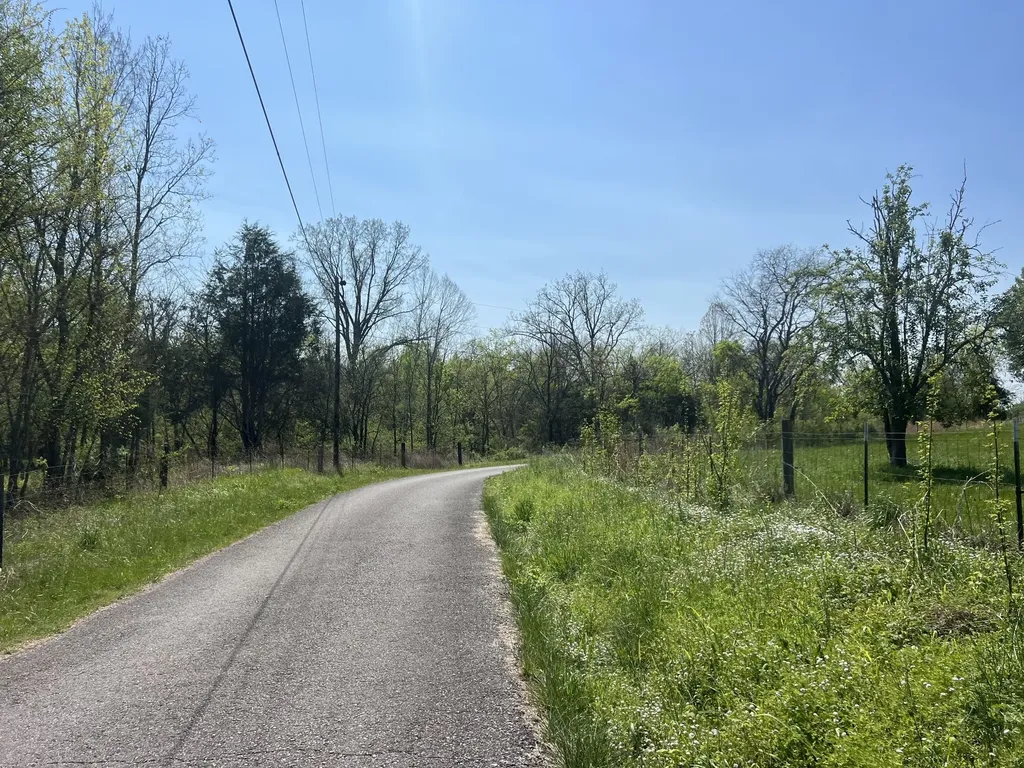 1025 Mill Road Lebanon TN 37090