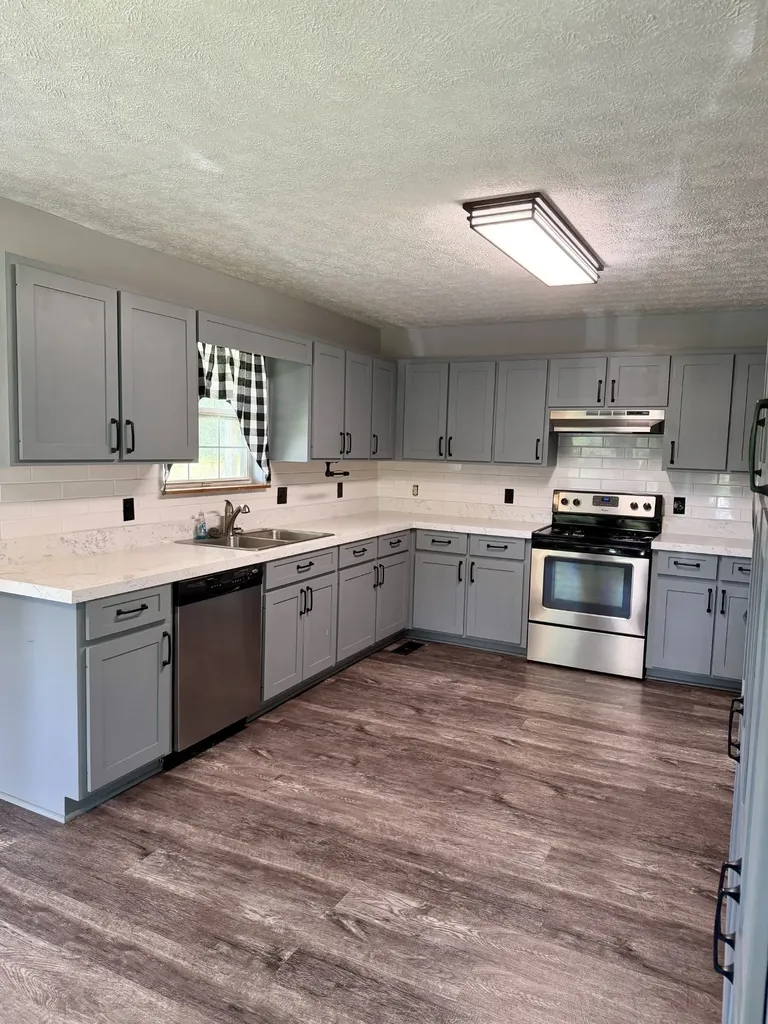 715 Clark Hollow Road Whitleyville TN 38588