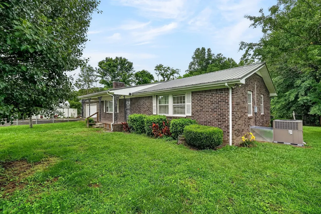 744 King Ridge Road Dowelltown TN 37059