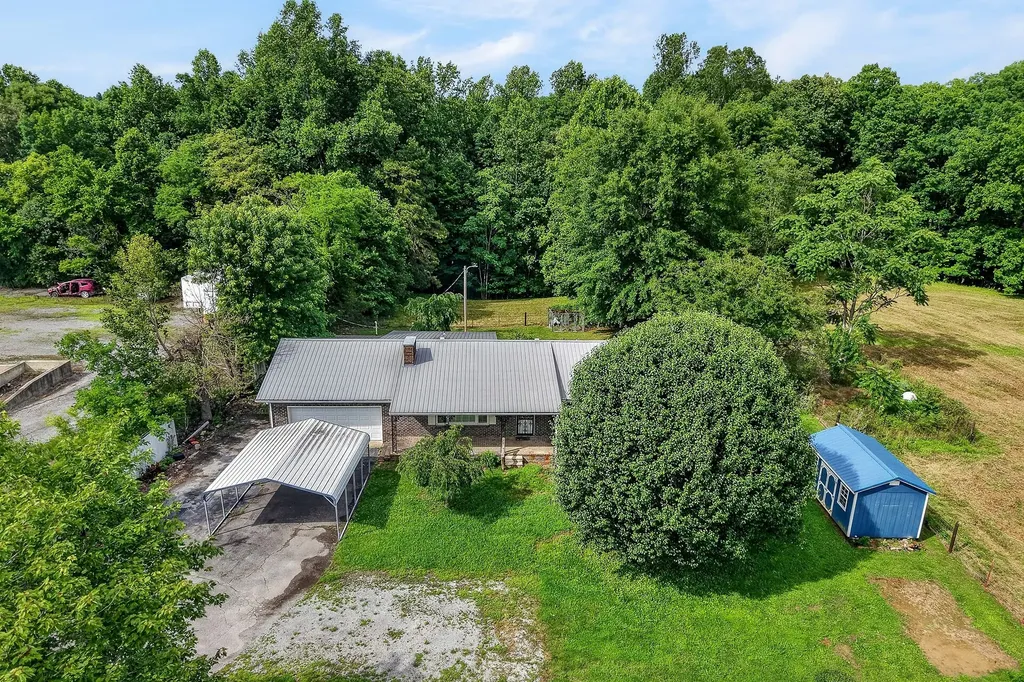 744 King Ridge Road Dowelltown TN 37059