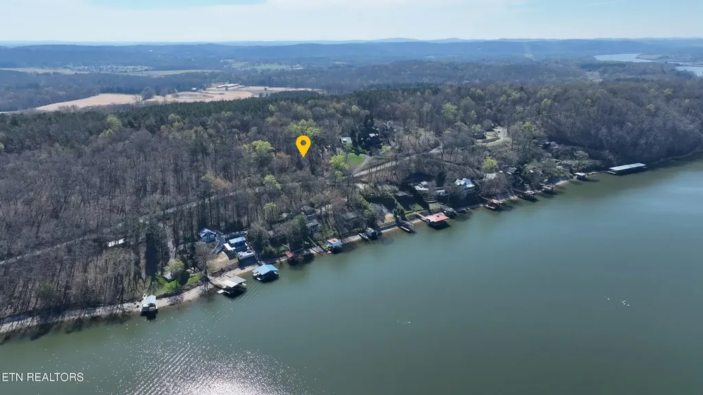38 Johnson Lane Ten Mile TN 37880