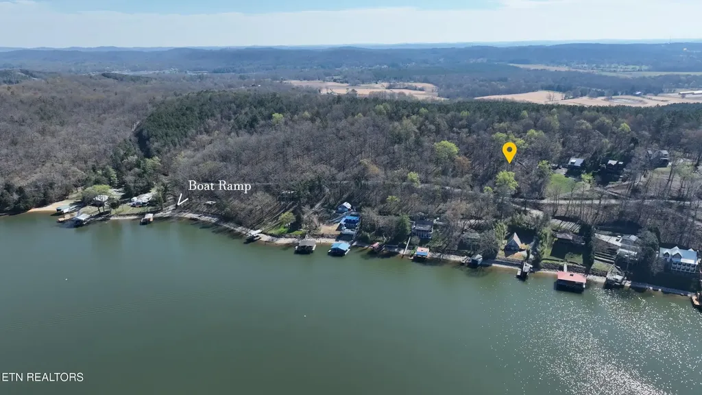 38 Johnson Lane Ten Mile TN 37880