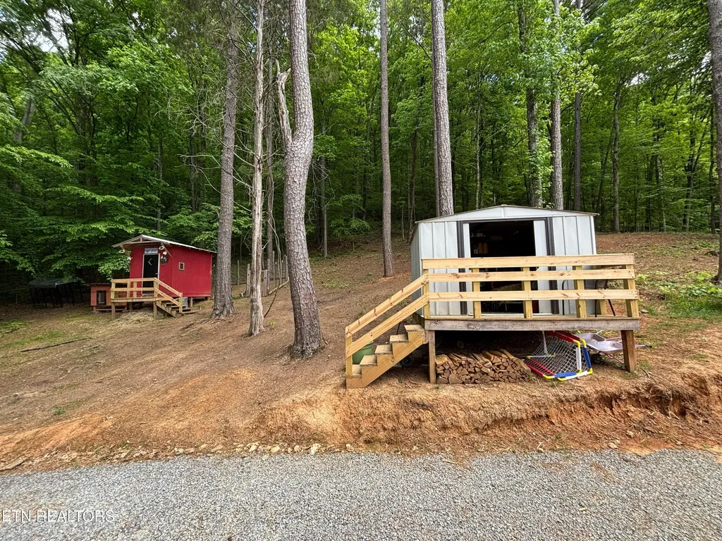361365 County Road 38 Riceville TN 37370