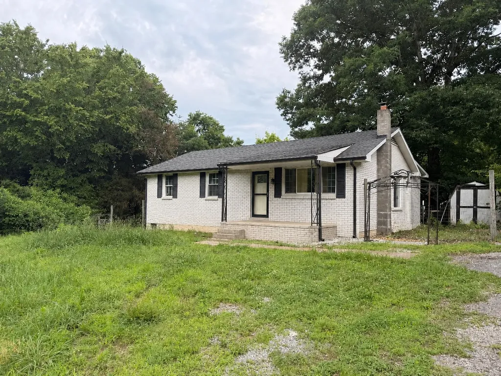 1180 Bandy Road Ashland City TN 37015