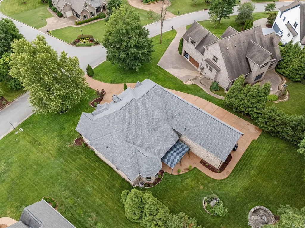 9512 Wicklow Road Brentwood TN 37027