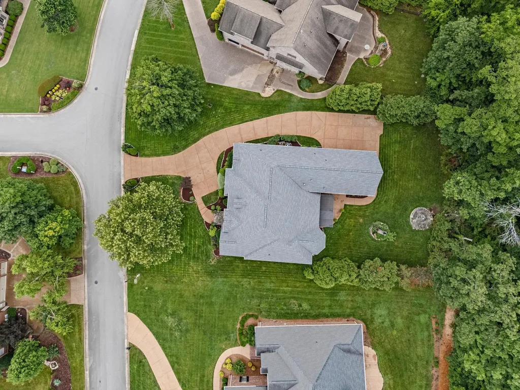 9512 Wicklow Road Brentwood TN 37027