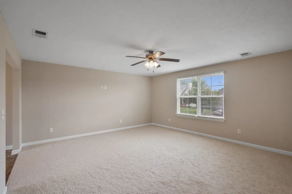 1103 Harmony Lane La Vergne TN 37086