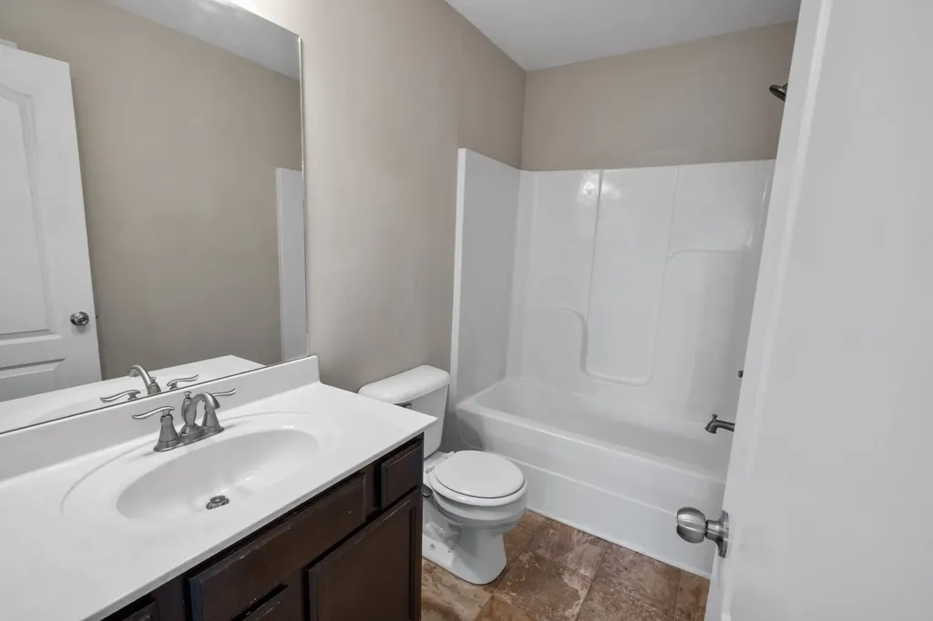 1103 Harmony Lane La Vergne TN 37086