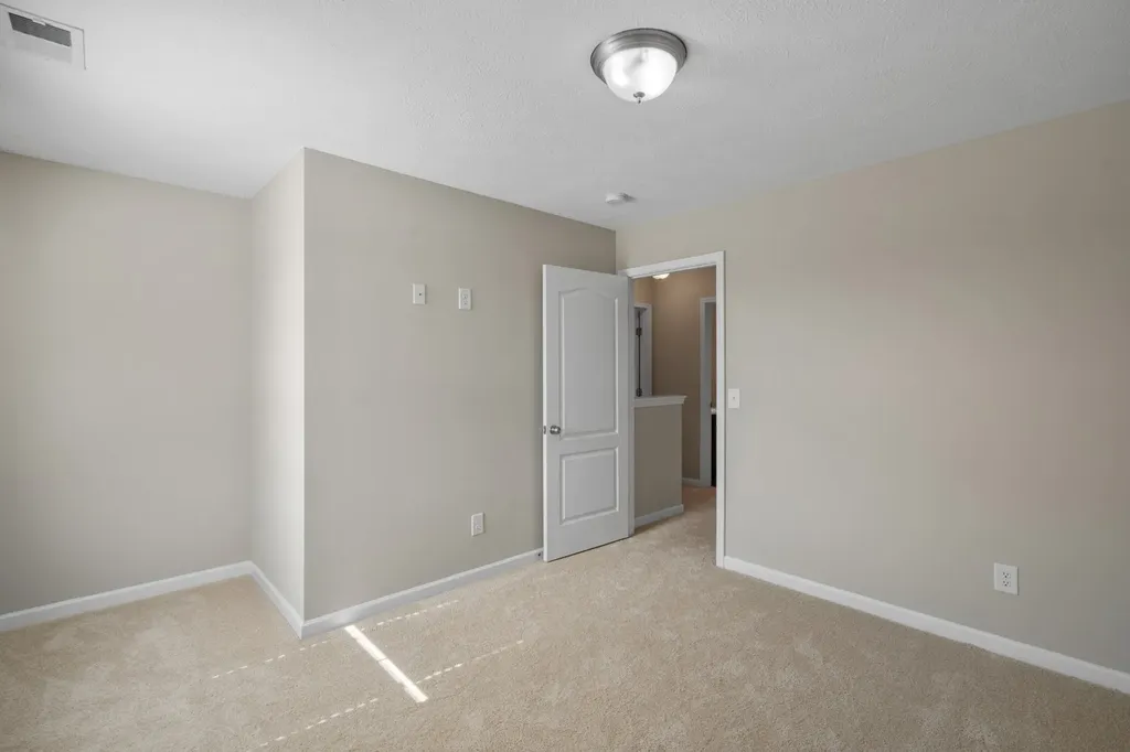 1103 Harmony Lane La Vergne TN 37086