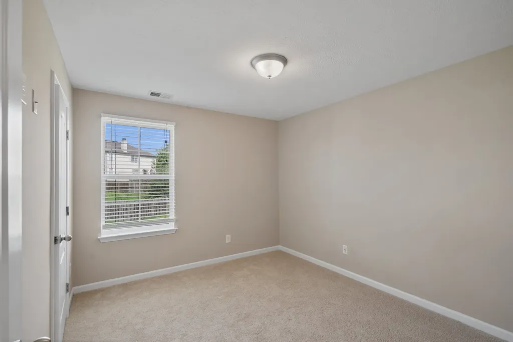1103 Harmony Lane La Vergne TN 37086