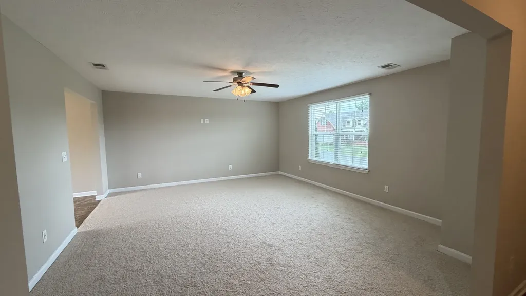 1103 Harmony Lane La Vergne TN 37086