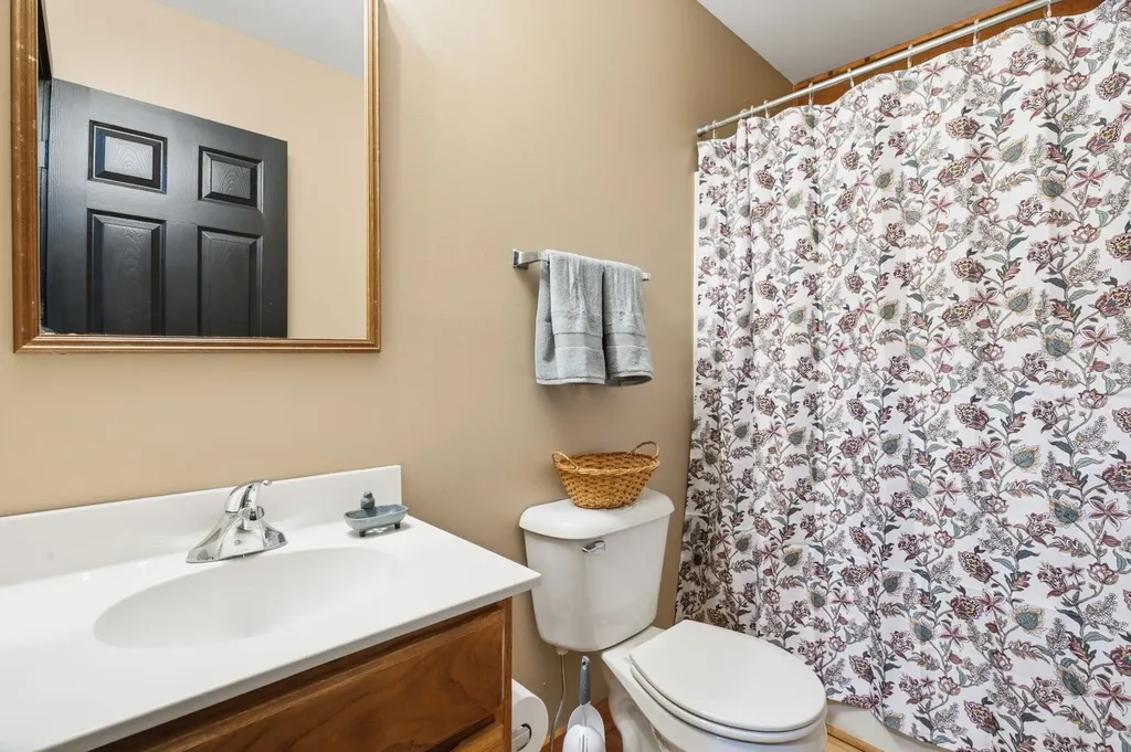 680 Lakeside Drive Smithville TN 37166