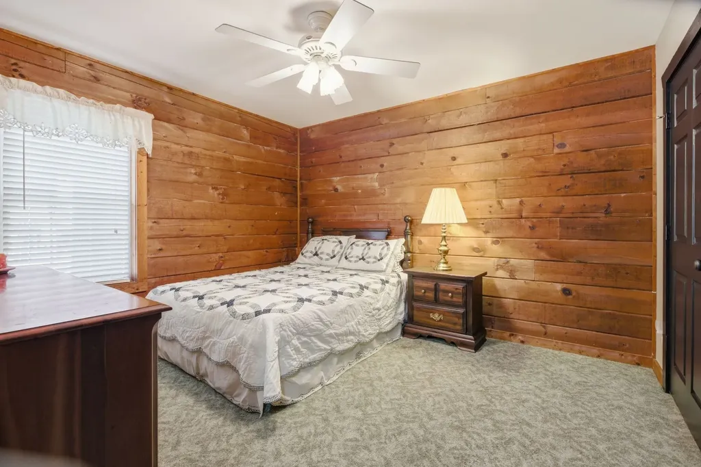 680 Lakeside Drive Smithville TN 37166