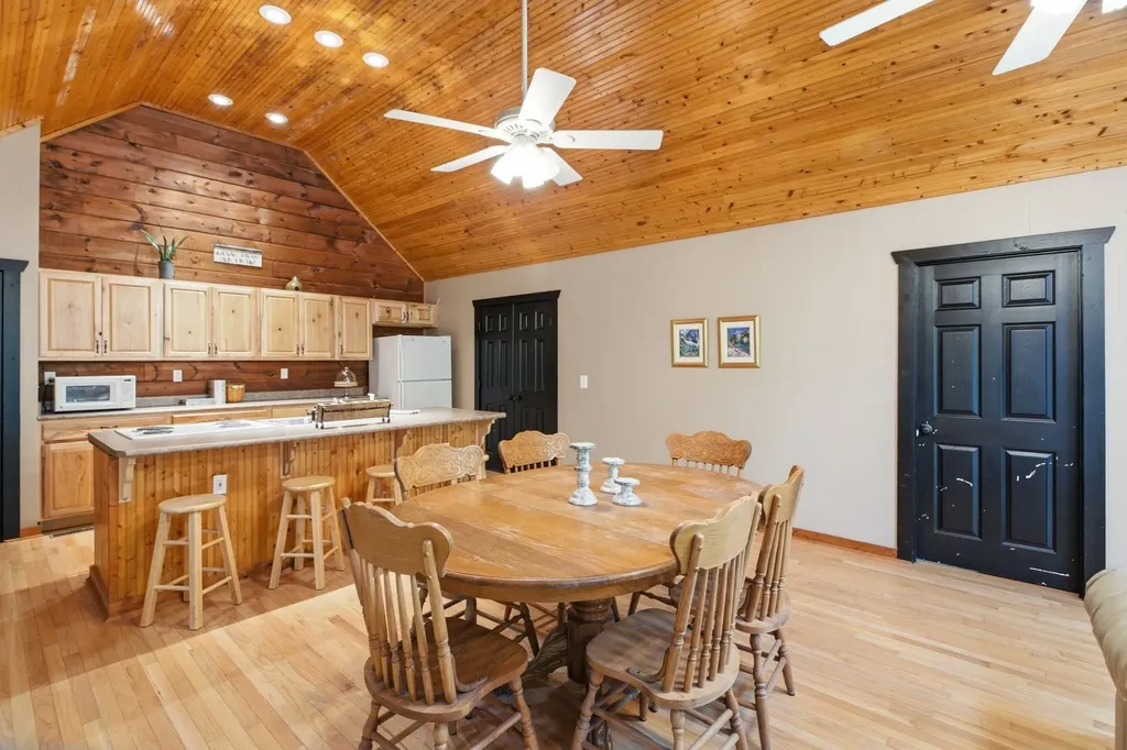 680 Lakeside Drive Smithville TN 37166
