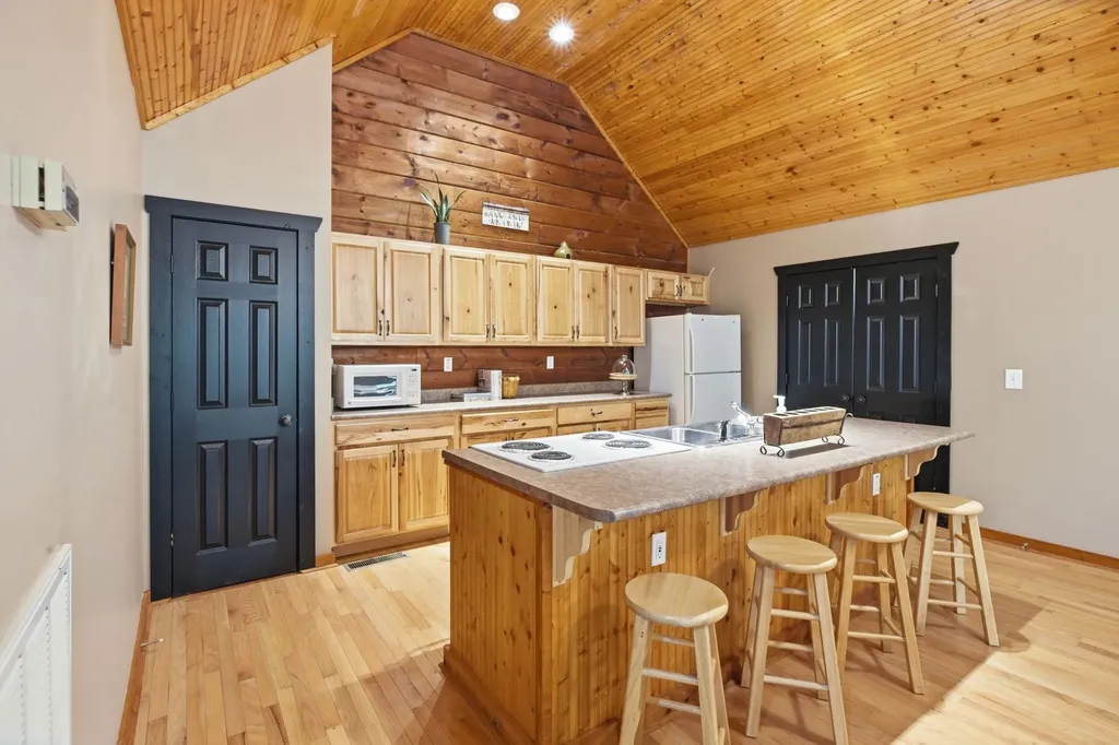 680 Lakeside Drive Smithville TN 37166
