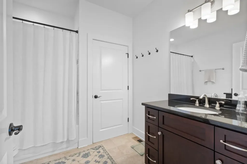 5505 Knob Road Nashville TN 37209