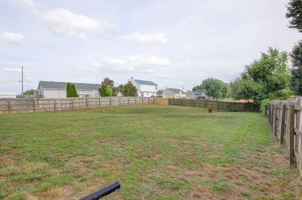 1356 Meredith Way Clarksville TN 37042